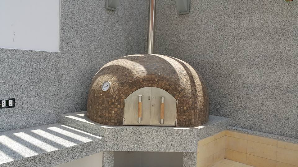 horno de barro enchapado en pepelma